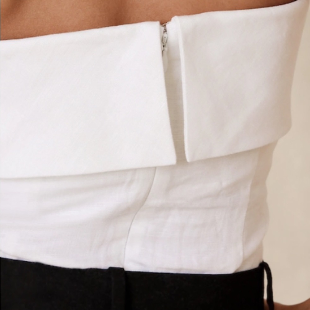 Banana  Republic white  linen off shoulder blouse 12